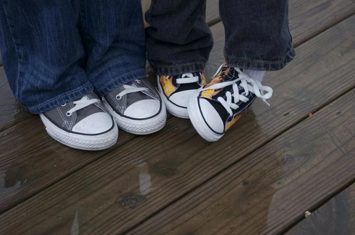 Truyện Bàn chân và đôi giày - Truyện Cổ Tích