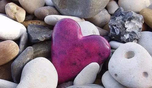 Truyện Bí mật viên đá hình trái tim - Truyện Cổ Tích