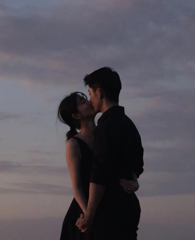 Truyện Điệu Valse Của Băng và Lửa - Ngọc Linh