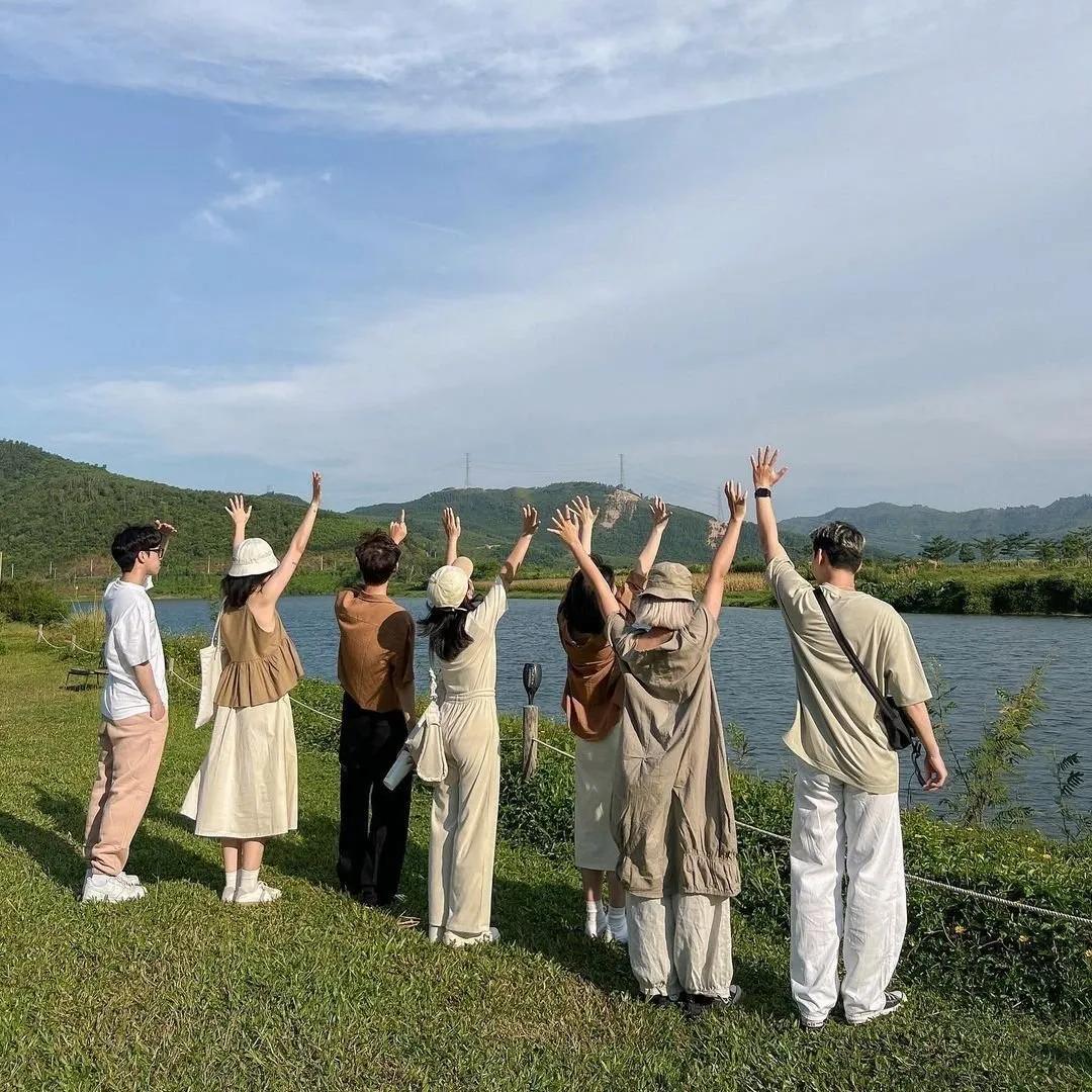 Truyện Hành Tinh Cô Độc Bị Xâm Chiếm - Ynzhang