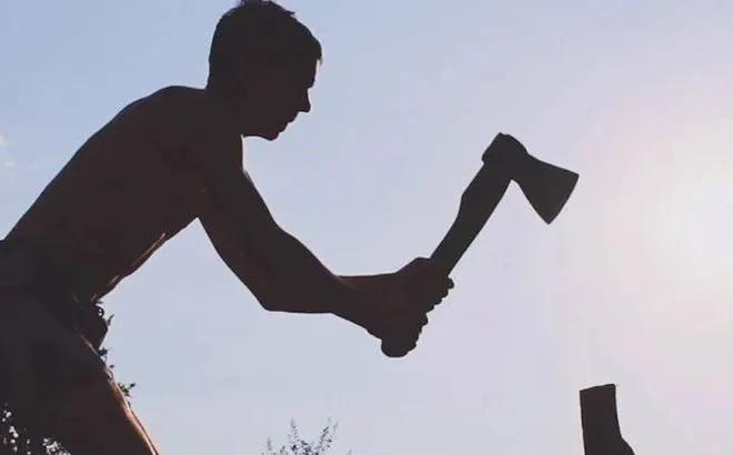 Truyện Mất búa - Truyện Cổ Tích