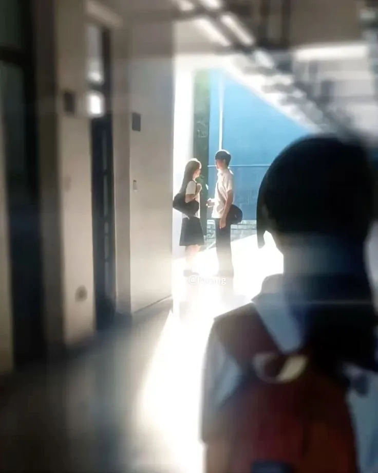 Truyện Bàn Ba Người Và Cây Nguyệt Quế - Vũ Kel