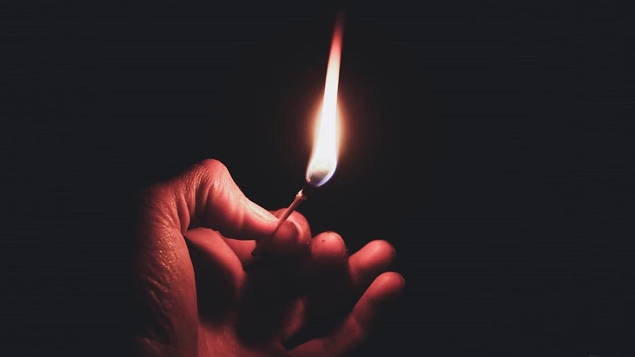 Truyện Hãy thắp lên một que diêm - Truyện Cổ Tích